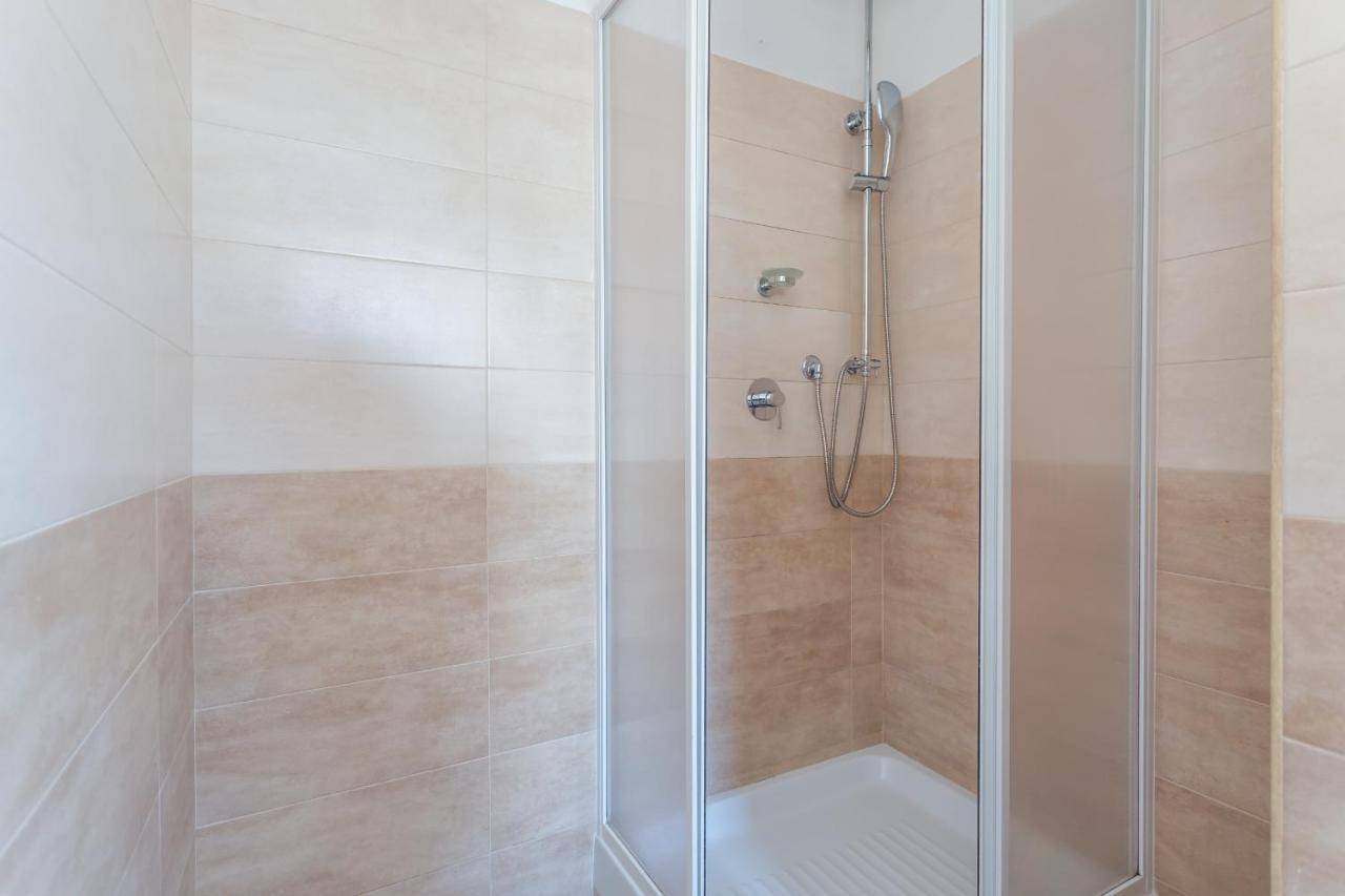 The B Rooftop Apartment Рим Екстер'єр фото